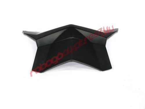 Motowell első lámpa alatti idom, Crogen